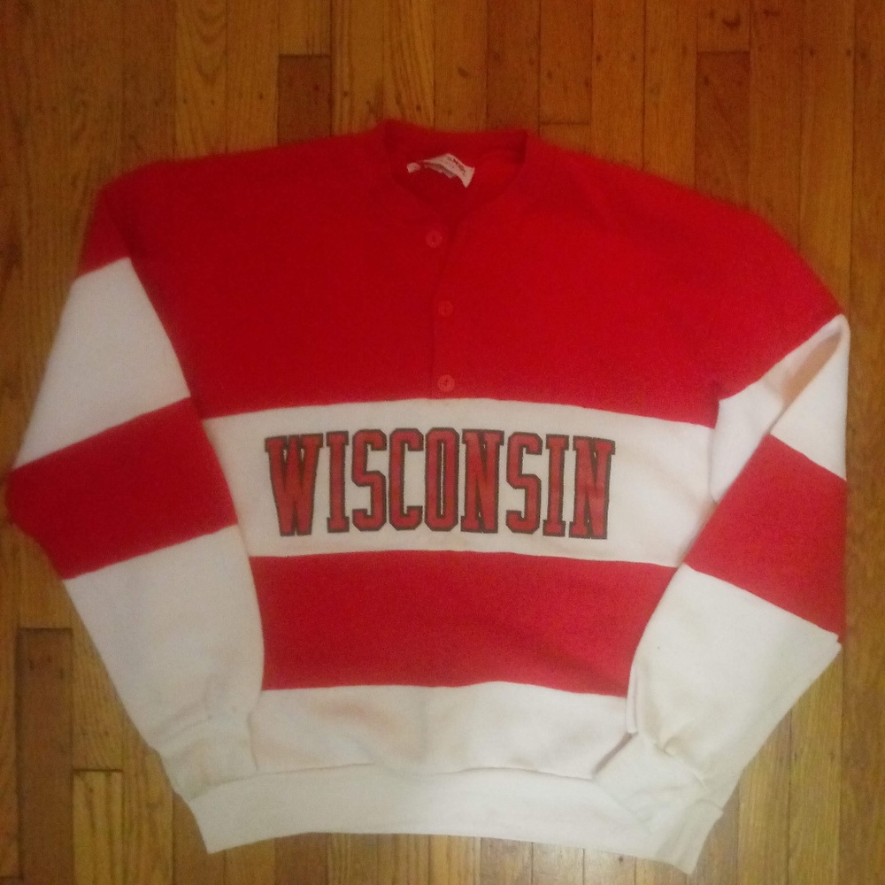 Vintage University of Wisconsin Nutmeg Sweatshirt
